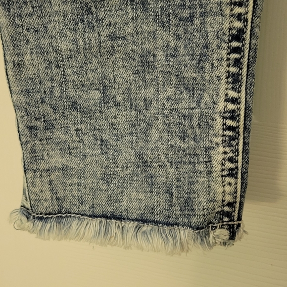 Hollister acid washed jeans - Picture 6 of 9